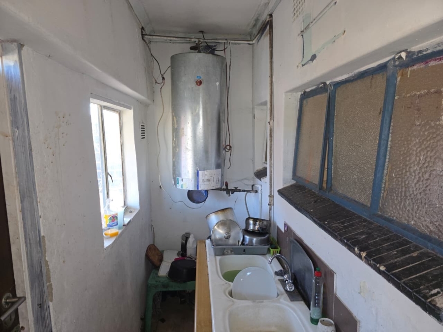 5 Bedroom Property for Sale in Oos Einde North West